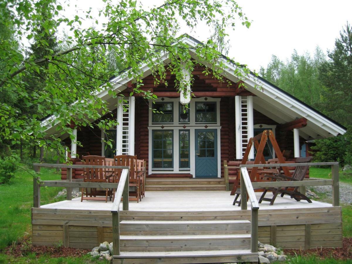 Moekki Etelaeranta Villa Микели Екстериор снимка